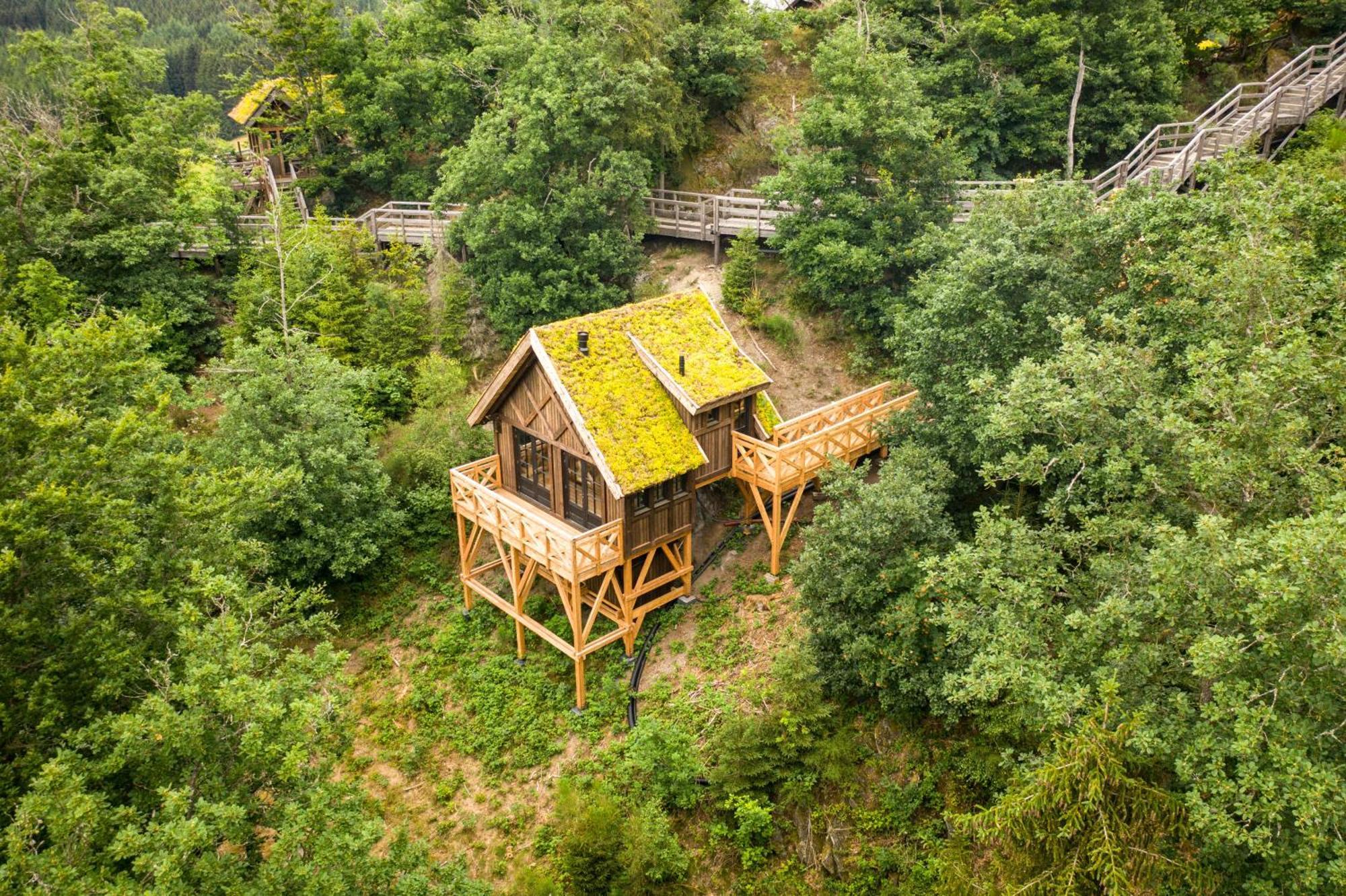 Les Cabanes De Rensiwez Mabompre Exterior photo