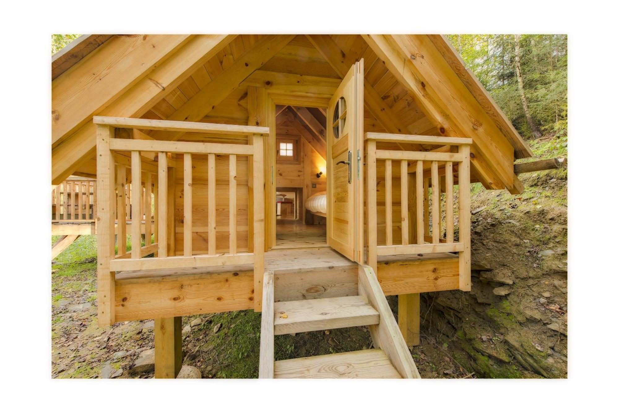 Les Cabanes De Rensiwez Mabompre Exterior photo